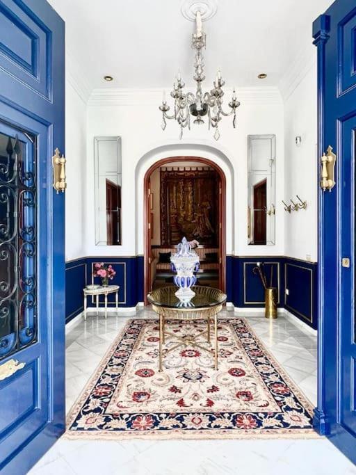 Villa Paula Valencia Манисес Екстериор снимка